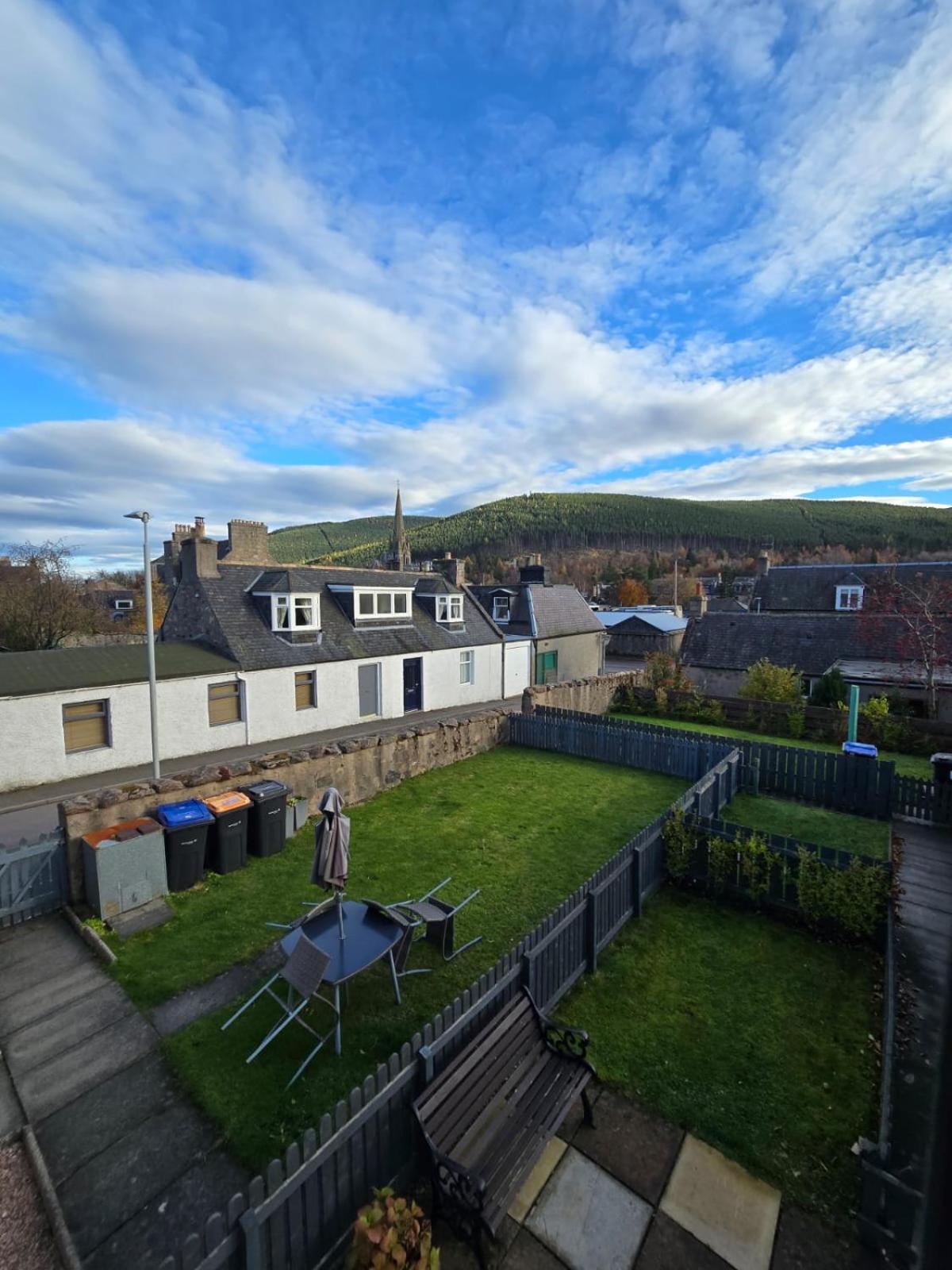 Pannanich View Cottage, Ballater Exterior photo